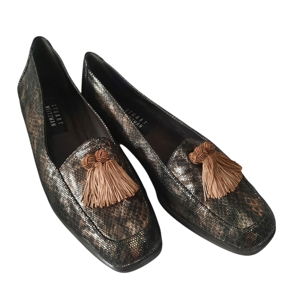 STUART WEITZMAN Black & Gold Snake Print Leather Loafer w/Tassels Sz 8.5 - Picture 3 of 9